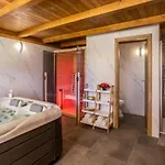 別荘 Amazing Home In Sunger With Sauna *